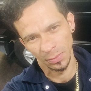 Meet your Posher, Henry